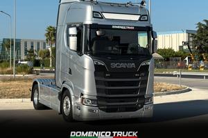 Scania 590S V8