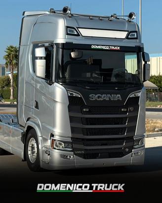 Scania 590S V8
