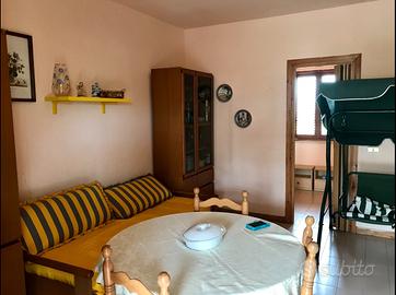 Appartamento, giardino, posto auto, discesa a mare