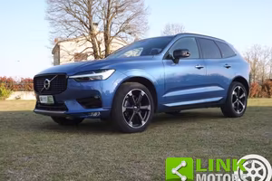 VOLVO XC60 allestimento R-design ben tenuta e ma