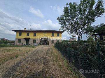 Porzione di casa a Pieve Modolena