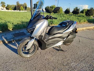 Yamaha x max 300