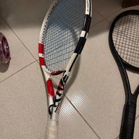 Varie racchette da tennis