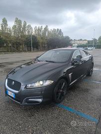 Jaguar XF Limited Edition Black Pack
