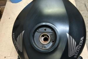 Serbatoio Honda cb650 f