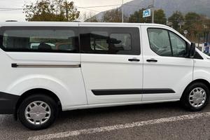 Ford tourneo custom 2017