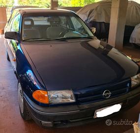 Opel Astra 1.4i GLS 5 porte con impianto GPL