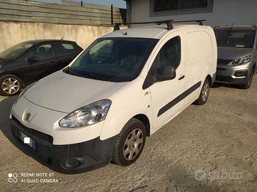 Peugeot Partner L2 Passo lungo  3 Posti