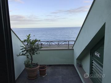 Arenzano centralissimo fronte mare