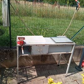 Banchetto lavoro con morsa