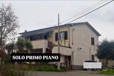 Appartamento primo piano zona tranquilla