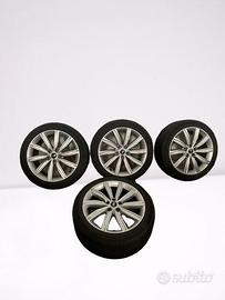 Kit cerchi in lega Audi A6 + gomme michelin