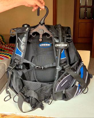 GIUBBOTTO EQUILIBRATORE (GAV) CRESSI NERO/BLU