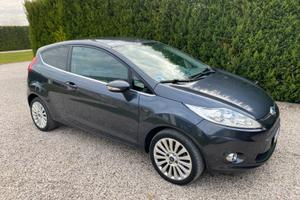 Ford Fiesta 1.4 GPL e Benzina