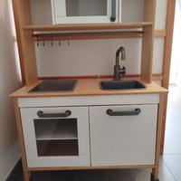 Cucina giocattolo IKEA per bambini