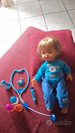 giocattoli e zaino come da foto