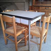 Tavolo (100x70) e set 4 sedie