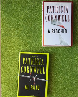 Set 2 polizieschi di P. Cornwell.