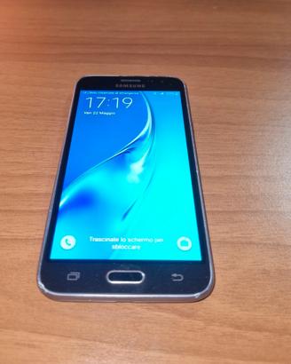 Samsung J3 2016