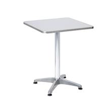 tavolino e sedie di alluminio 