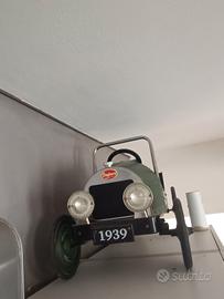 macchina vintage bambini a pedale