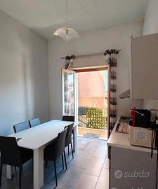Bivani ristrutturato con giardino ad Acireale 