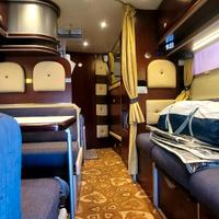 LAIKA 6 POSTI VIAGGIO 7 LETTO PATENETE B