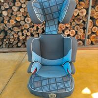 Seggiolino auto 25-36 kg