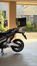 Honda x-adv 750