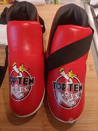 attrezzatura kick-boxing 