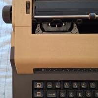 Macchina da scrivere 