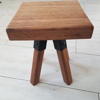 Sgabello artigianale