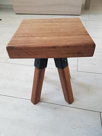 Sgabello artigianale