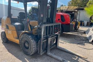 Muletto Sollevatore Caterpillar DP45NTD