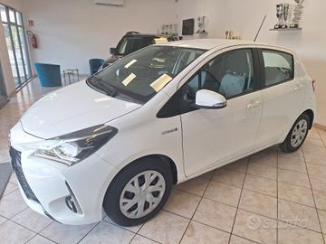 Toyota Yaris 1.5 Hybrid 5 porte Business