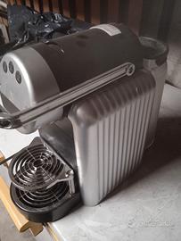 Macchina del caffè professionale