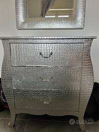 Cassettiera con specchio