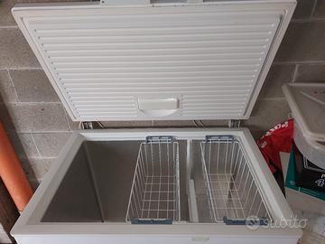 Congelatore a pozzetto  Liebherr come nuovo.