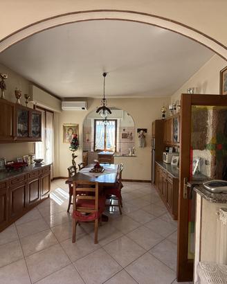 AP930 - Appartamento in bifamiliare con giardino
