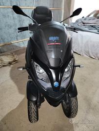 scooter Piaggio mp3 300 hpe sport 