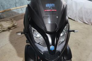 scooter Piaggio mp3 300 hpe sport 