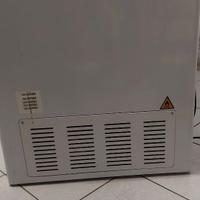 Congelatore a pozzetto 379 litri.