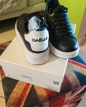 scarpe Gaelle nere n. 39