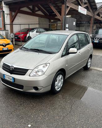 Toyota Corolla 1.4 16V 5 porte