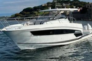 Jeanneau cap camarat 12.5 walk around del 2022