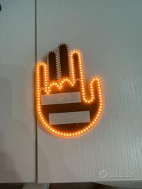 Lampada LED a forma di mano con telecomando