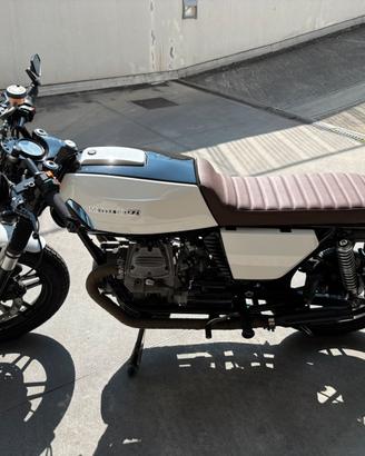 Moto Guzzi Imola V35 Caffè Racer