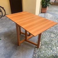 Tavolino pieghevole in legno