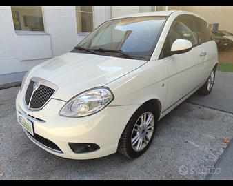 LANCIA Ypsilon 1.3 MJT 75 CV Platino