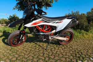 ktm 690 SMC R 2019 depo a libretto A2